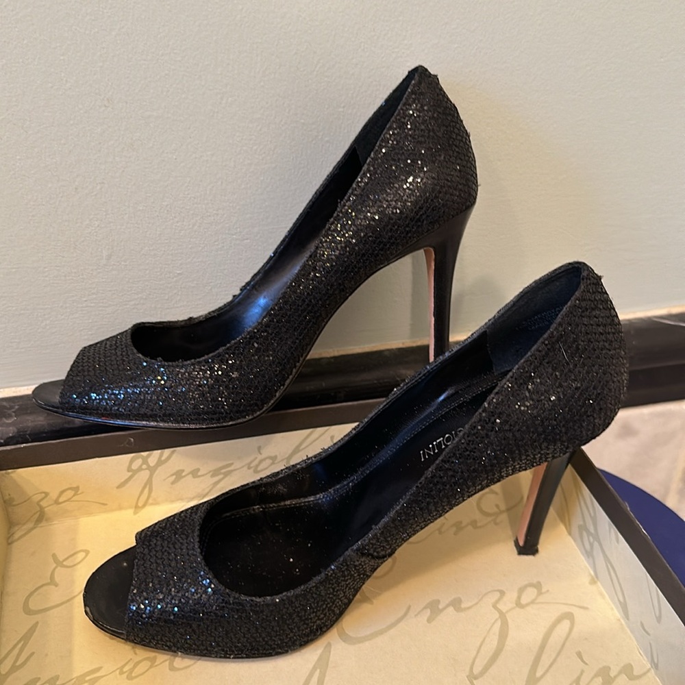Sparkling Pumps - image 5